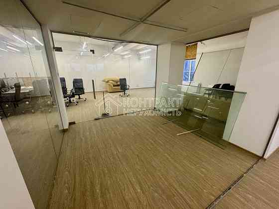 Оренда офісне приміщення на вул. Свободи приміщень - 2, поверх - 4/8 Kharkiv