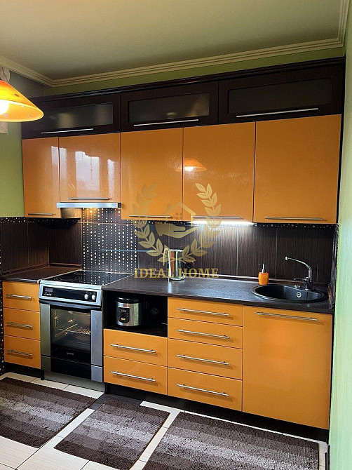 Простора 3-кімнатна квартира біля метро Теремки, Заболотного 26 Kiev - photo 1