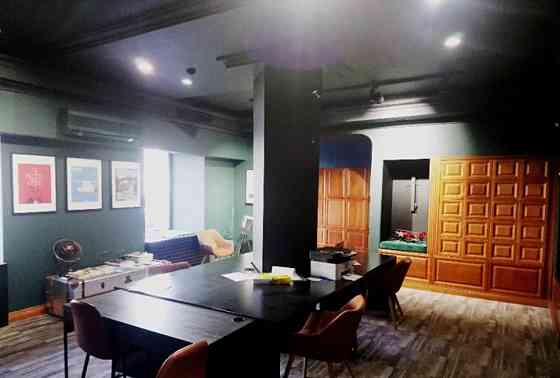 Оренда офісне приміщення на Соборная пл., 1 поверх - 1/4 Odessa