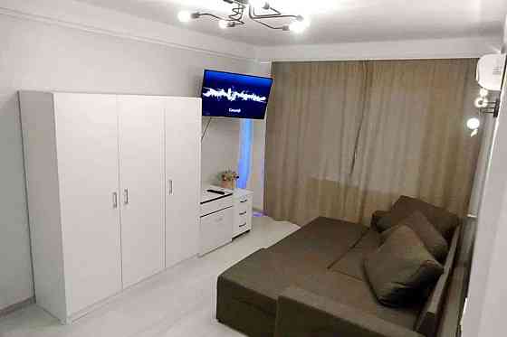 Оренда Квартира 1-кімнатна, 5/5 поверх на ул. Парково-Сырецкая Київ