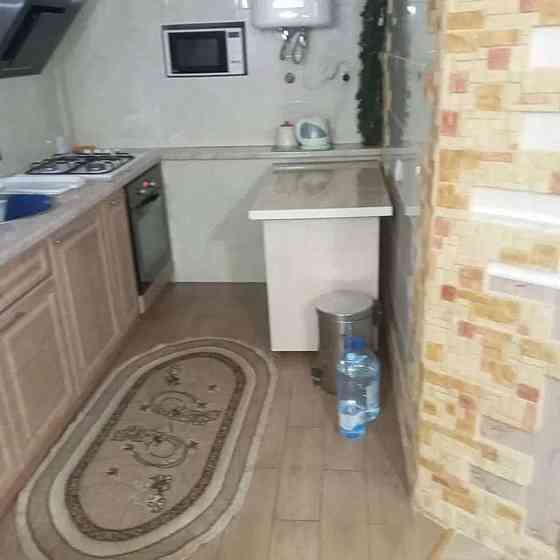 Оренда Квартира 3-кімнатна, 1/2 поверх на ул. Волго-Донская, 64 Київ