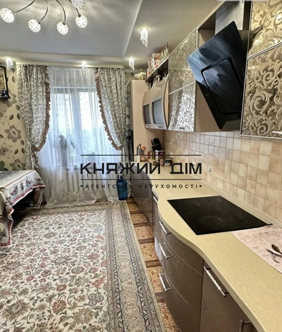 Продаж Квартира 3-кімнатна, 4/22 поверх на Урловская ул. Kiev - photo 1