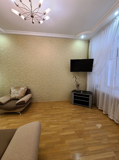 Продам двух-комнатную квартиру по ул. Екатериненской/Дерибасовская Одеса - фото 2