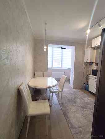 Продаж Квартира 2-кімнатна, 9/9 поверх на Євгена Рихліка Житомир