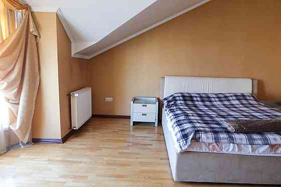 Продаж 5к Квартира 135 кв.м Драгана Михайла вул. Львов