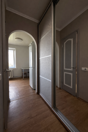 Оренда Квартира 1-кімнатна, 10/10 поверх на Бориса Мозолевського вул., 6 Днепр