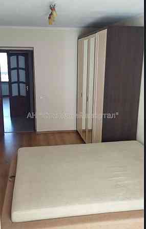 Продаж Будинок 4-кімнатний на Героїв полку "Азов" вул., 11 Киев