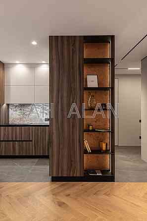 Продаж Будинок 3-кімнатний на Джона Маккейна вул., 1Б Київ