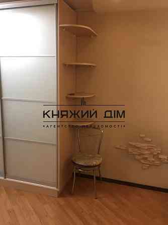 Оренда Квартира 1-кімнатна, 2/5 поверх на Вавиловых ул. Київ