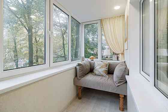 Продаж Квартира 2-кімнатна, 2/5 поверх на Берестейський просп. (Перемоги), 7б Киев