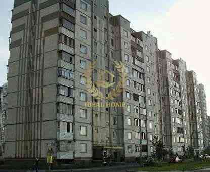 Продаж Квартира 3-кімнатна, 9/10 поверх на Милославская ул., 31 Киев