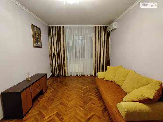 Оренда Квартира 1-кімнатна, 11/11 поверх на просп. Академіка Глушкова, 29 Київ