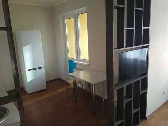 Оренда Квартира 1-кімнатна, 10/16 поверх на Ревуцького, 19/1 Київ