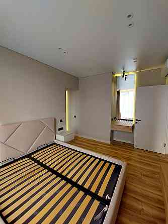 Продаж Квартира 2-кімнатна, 5/26 поверх на Віктора Некрасова вул., д. 6 Київ