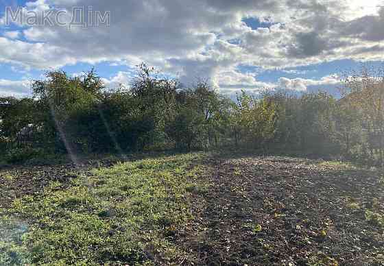 Продаж Будинок 2-кімнатний на вул. Степана Бандери Смиківці