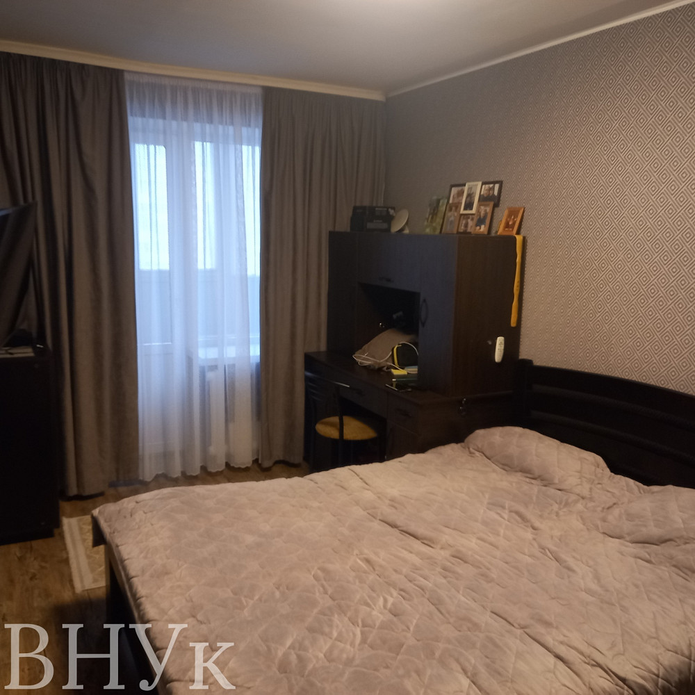 Продаж Квартира 4-кімнатна, 4/9 поверх на Соборності Луцьк - фото 4