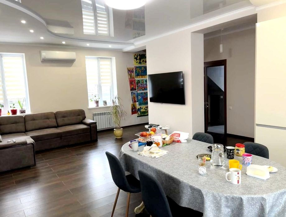 Продам 2-комнатную  квартиру  на Артиллерийской ,ЖК Фаворит Одеса - фото 1