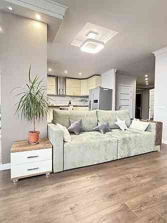 Продаж Квартира 2-кімнатна, 15/26 поверх на Вадима Гетьмана вул., 1а Киев