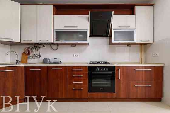 Продаж Квартира 2-кімнатна, 3/5 поверх на Червоної Калини пр. Львів