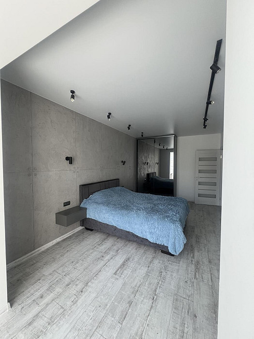 Продаж Квартира 3-кімнатна, 8/8 поверх на вул. В.Чорновола Рівне - фото 3