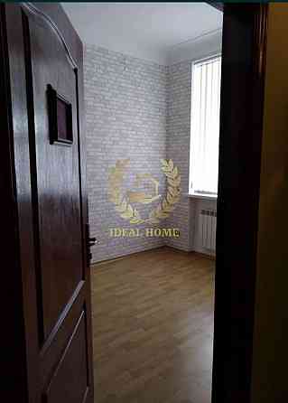 Продам 2-кімнатну квартиру біля метро Тараса Шевченка Киев