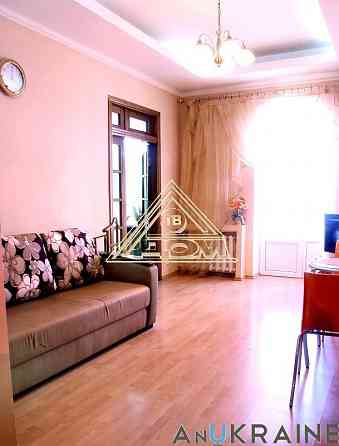 2- комнатная квартира в двух уровнях в центре города Одеса