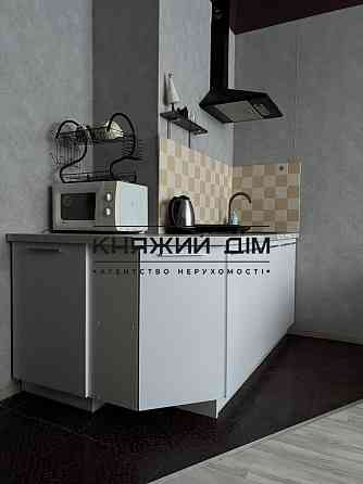 Оренда Квартира 1-кімнатна, 7/17 поверх на Харьковское шоссе Kiev