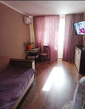 Продаж однокімнатної квартири на Жадова. Кропивницький
