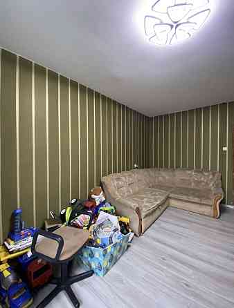 Продаж Квартира 3-кімнатна, 3/10 поверх на Котляревского ул., 11А Dnipro