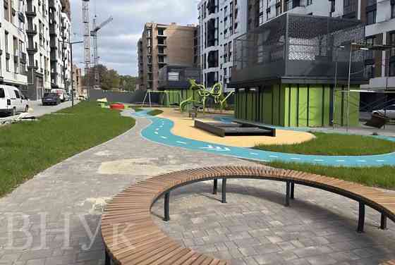 Продаж Квартира 2-кімнатна, 10/10 поверх на вул. Праведників світу Вінниця