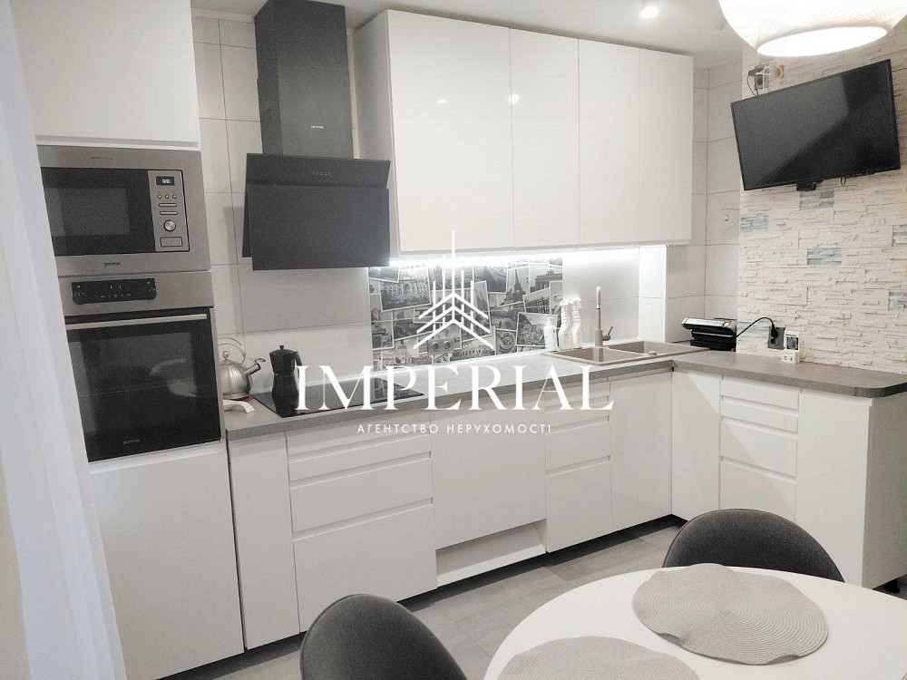 Продаж Квартира 2-кімнатна, 3/22 поверх на вул. Феодосійська Київ - фото 1