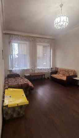 Продаж Квартира 2-кімнатна, 5/5 поверх на вул. Глісада Джуса Kharkiv