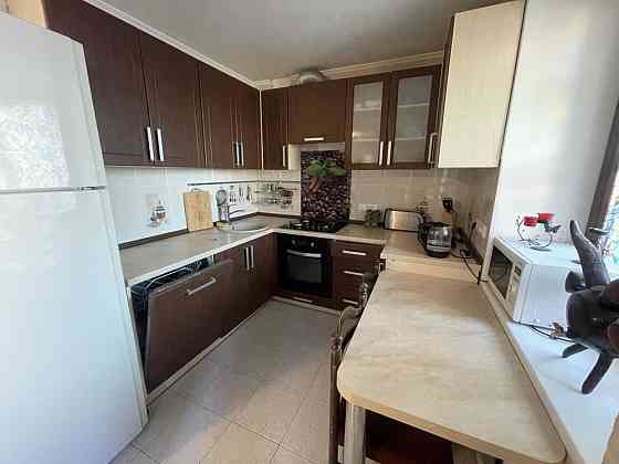 Продаж Квартира 3-кімнатна, 4/10 поверх на Лісківська вул., д. 5 Киев