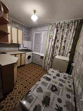 Оренда Квартира 1-кімнатна, 1/9 поверх на Райдужна, 3а Київ