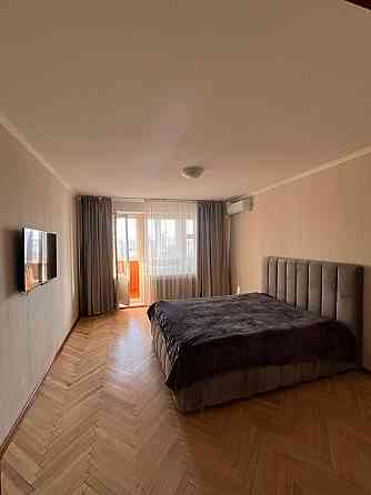 Продаж Квартира 1-кімнатна, 7/8 поверх на Бульварно-Кудрявська вул., д. 41 Kiev