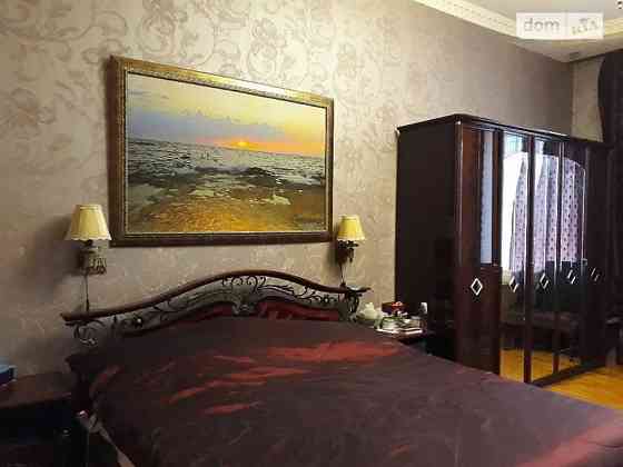 Продам  4х комнатную квартиру возле парка Шевченко Odessa