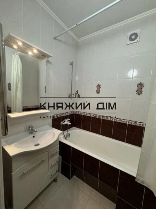 Оренда Квартира 3-кімнатна, 18/18 поверх на Старонаводницкая ул. Київ - фото 18