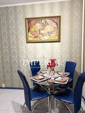 Оренда Квартира 3-кімнатна, 17/21 поверх на вул. Заболотного Академика Kiev