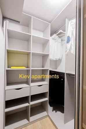 Оренда Квартира 1-кімнатна, 15/25 поверх на ул. Елизаветы Чавдар, 38 Київ