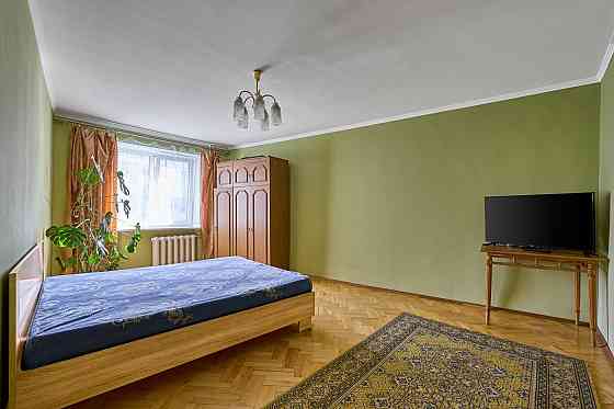 Продаж Квартира на улица Ленона Джона L'viv