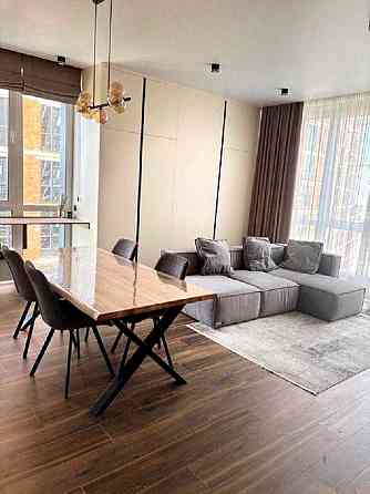 Продаж Квартира 3-кімнатна, 12/26 поверх на Пимоненка Миколи вул., д. 19 Київ