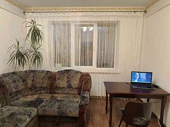 Оренда Квартира 3-кімнатна, 6/9 поверх на Бажана, 9 Киев