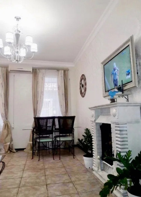 Продаж Квартира 3-кімнатна, 1/3 поверх на Маразлиевская ул., 5 Одесса - изображение 2