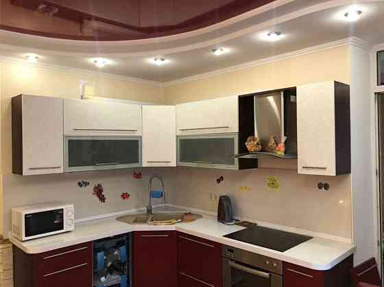 Оренда Квартира 2-кімнатна на Пчелки Елены ул., 2А Київ