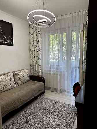 Продаж Квартира 3-кімнатна, 1/9 поверх на вул. Будівельників Івано-Франківськ