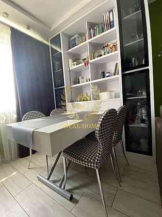 Продаж Квартира 1-кімнатна на Гашека Ярослава бул., 8А Киев