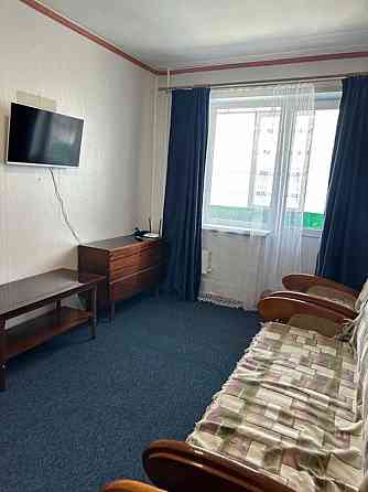 Оренда Квартира 1-кімнатна, 8/10 поверх на Чорнобильська, 18 Kiev