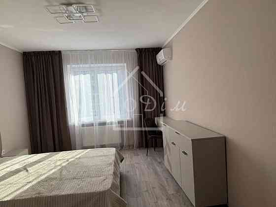 Оренда Квартира 2-кімнатна, 22/25 поверх на Коноплянська вул., 22а Киев