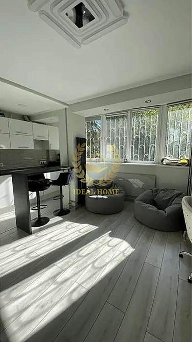 Продається 1 к квартира у центрі ( вул. Кирилівська) Київ - фото 4