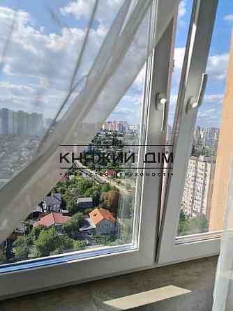 Оренда Квартира 2-кімнатна, 22/25 поверх на Новополевая ул. Київ